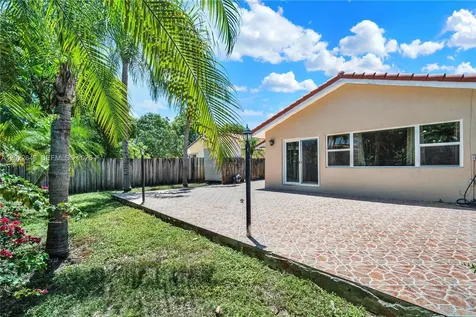 10813 SW 158th Lane Miami FL 33157