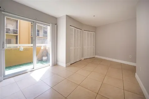 4147 Stirling Road Dania Beach FL 33314