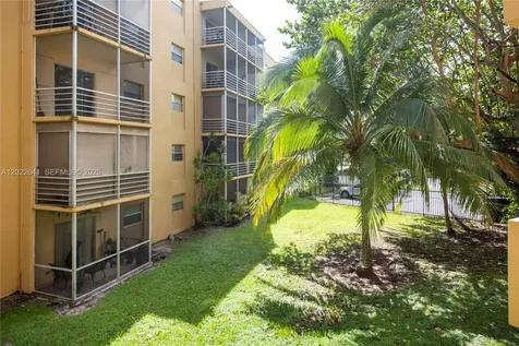 4147 Stirling Road Dania Beach FL 33314