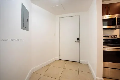 4147 Stirling Road Dania Beach FL 33314