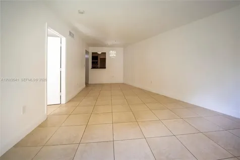4147 Stirling Road Dania Beach FL 33314