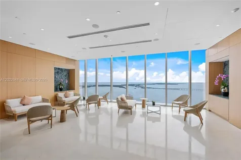 300 Biscayne Blvd Way Miami FL 33131