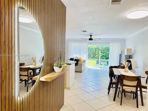 8952 NW 38th Drive Coral Springs FL 33065