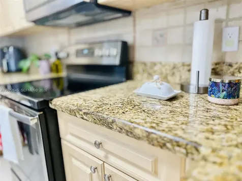 8952 NW 38th Drive Coral Springs FL 33065