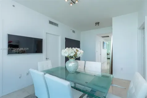 900 Biscayne Boulevard Miami FL 33132