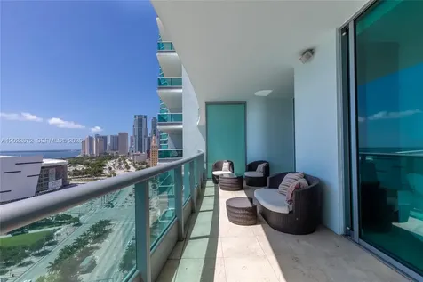 900 Biscayne Boulevard Miami FL 33132