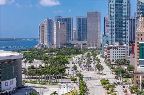 900 Biscayne Boulevard Miami FL 33132