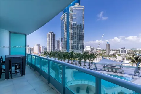 900 Biscayne Boulevard Miami FL 33132