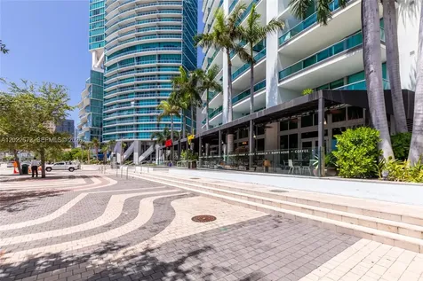 900 Biscayne Boulevard Miami FL 33132