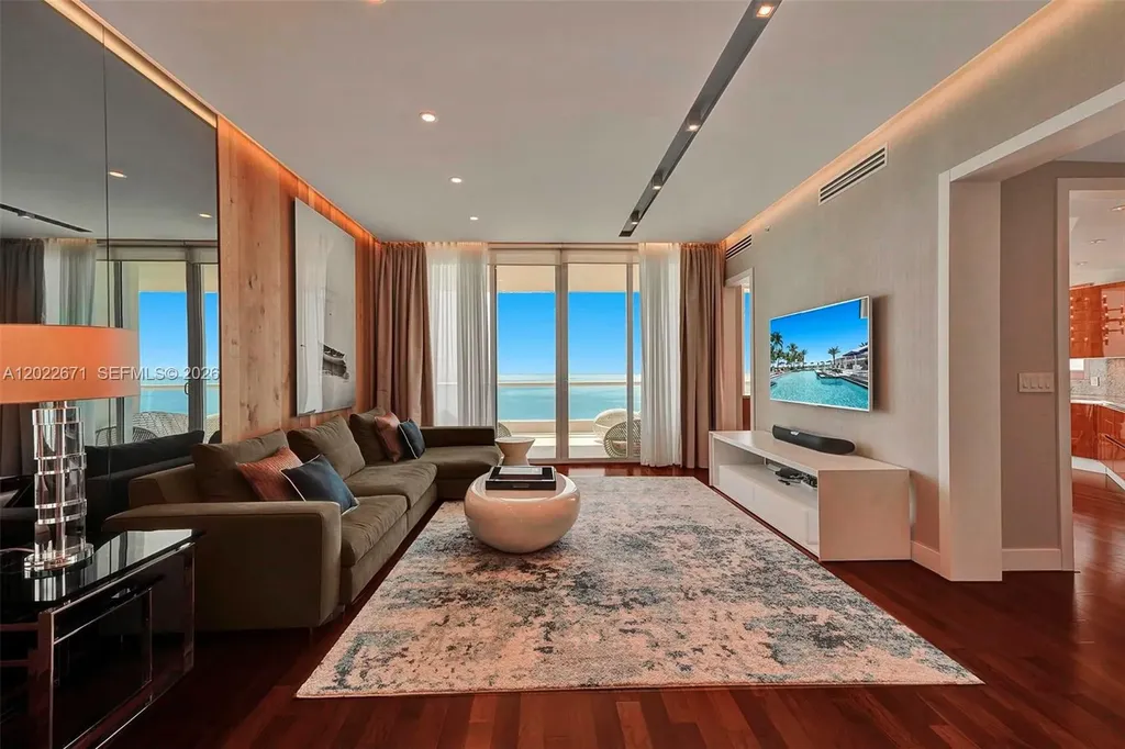 16051 Collins Avenue Sunny Isles Beach FL 33160