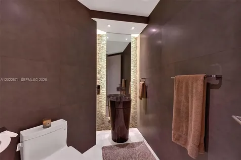16051 Collins Avenue Sunny Isles Beach FL 33160