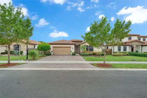 2484 SE 1st Street Homestead FL 33033