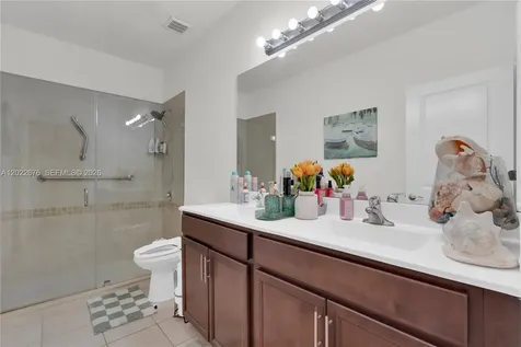 2484 SE 1st Street Homestead FL 33033