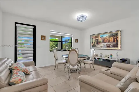 2484 SE 1st Street Homestead FL 33033