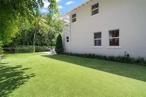 5700 SW 86th Street South Miami FL 33143