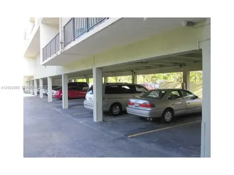 399 NW 72nd Avenue Miami FL 33126