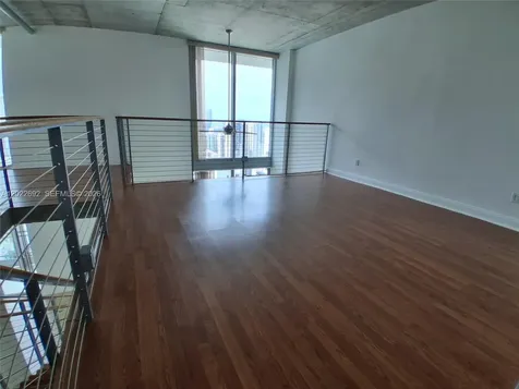 690 SW 1st Court Miami FL 33130