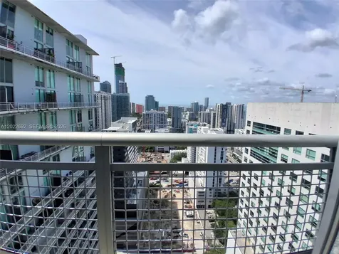 690 SW 1st Court Miami FL 33130