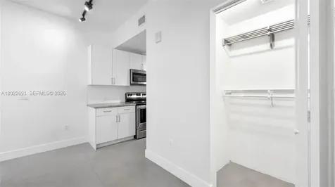 1536 NW 15th Avenue Miami FL 33125