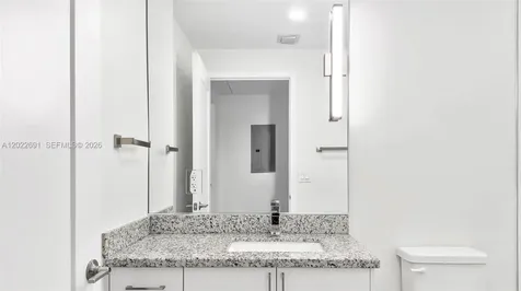 1536 NW 15th Avenue Miami FL 33125