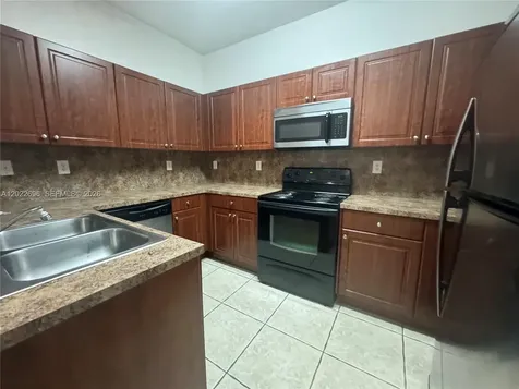 2991 NW 36th Way Lauderdale Lakes FL 33311