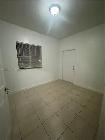 2991 NW 36th Way Lauderdale Lakes FL 33311