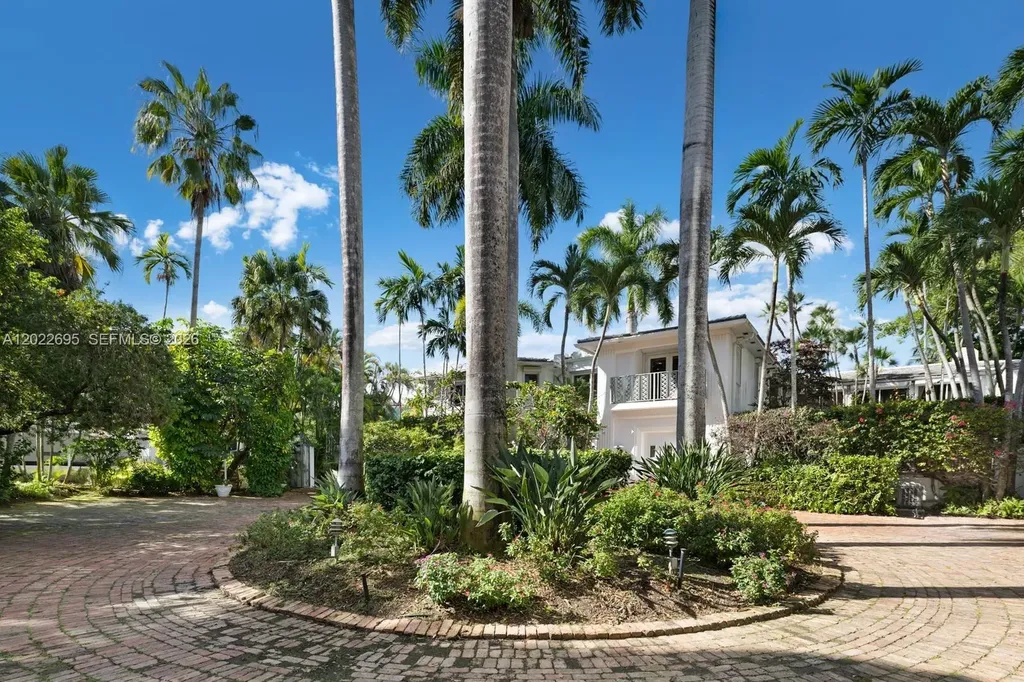 6000 N Bay Road Miami Beach FL 33140