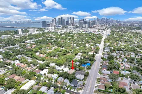 19 NE 48th Street Miami FL 33137