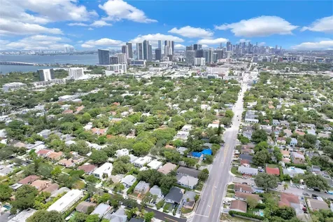19 NE 48th Street Miami FL 33137