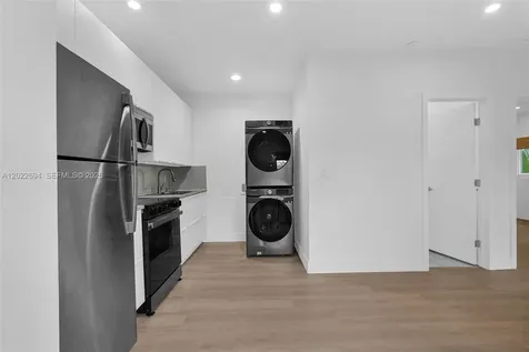 19 NE 48th Street Miami FL 33137