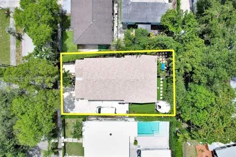 19 NE 48th Street Miami FL 33137
