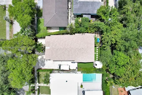19 NE 48th Street Miami FL 33137