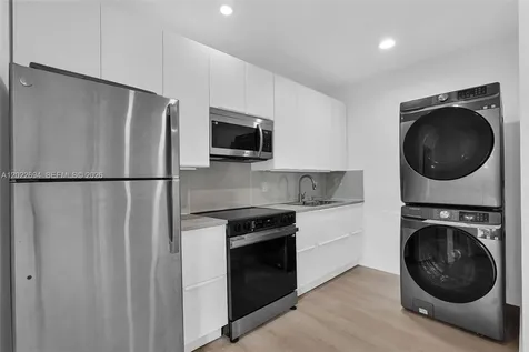 19 NE 48th Street Miami FL 33137