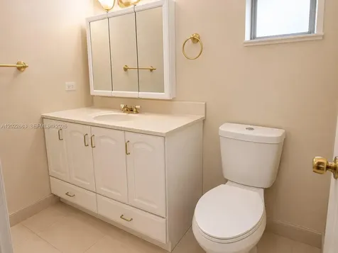 447 NE 195th Street Miami FL 33179