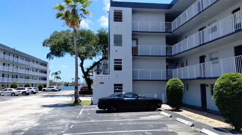 447 NE 195th Street Miami FL 33179