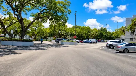 447 NE 195th Street Miami FL 33179