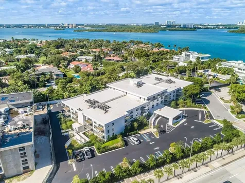 10250 Collins Avenue Bal Harbour FL 33154