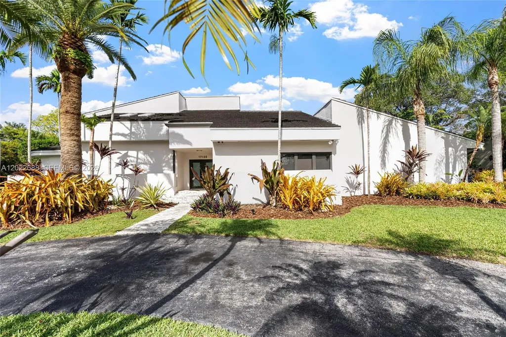 17125 SW 80th Court Palmetto Bay FL 33157