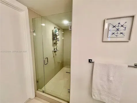 5252 NW 85th Avenue Doral FL 33166