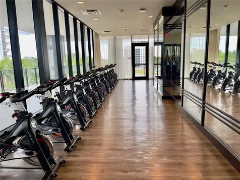 5252 NW 85th Avenue Doral FL 33166
