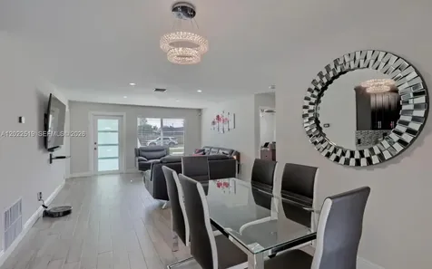 876 Gardenia Drive Royal Palm Beach FL 33411