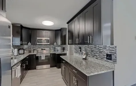 876 Gardenia Drive Royal Palm Beach FL 33411