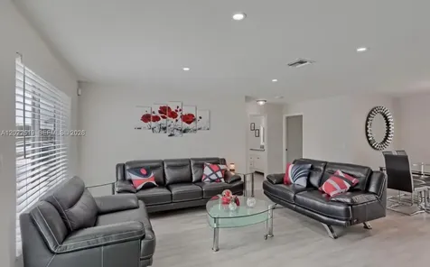 876 Gardenia Drive Royal Palm Beach FL 33411