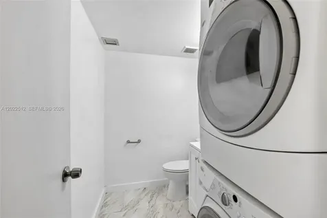 4174 Inverrary Drive Lauderhill FL 33319