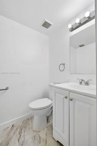 4174 Inverrary Drive Lauderhill FL 33319