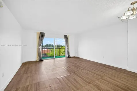 4174 Inverrary Drive Lauderhill FL 33319