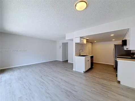 3702 SW 60th Terrace Davie FL 33314