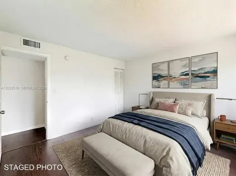 3702 SW 60th Terrace Davie FL 33314