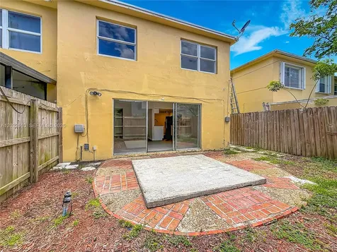 3702 SW 60th Terrace Davie FL 33314