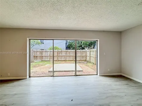 3702 SW 60th Terrace Davie FL 33314